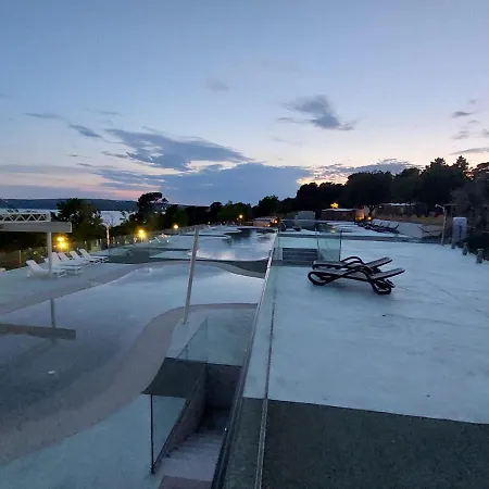 Mobile Iwi キャンプ場 セルツェ