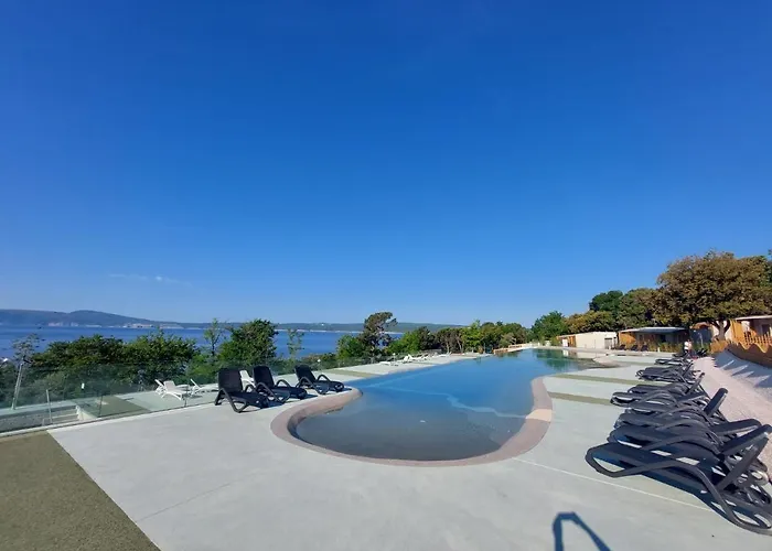 Mobile Iwi Parque de Campismo Selce