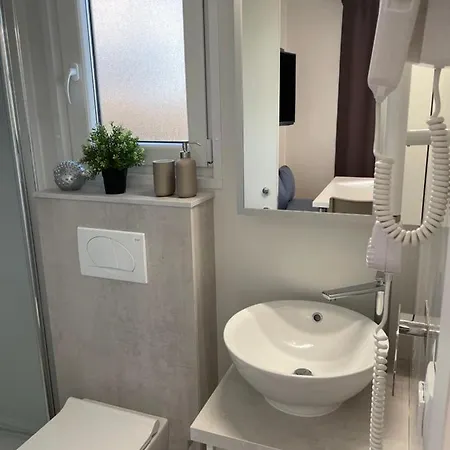 Mobile Iwi Campingplatz Selce