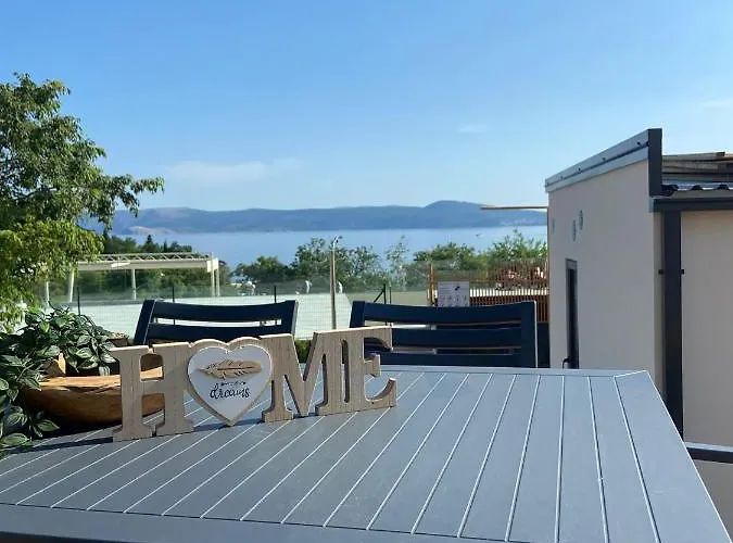 Mobile Iwi Campeggio Selce